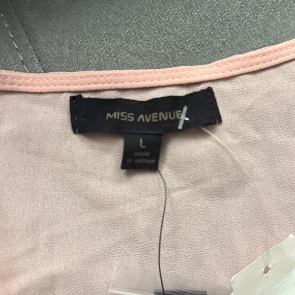 Miss Avenue Blush Pink Top - Picture 6 of 6